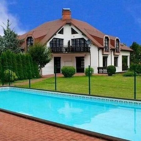 Large Holiday Villa With Swimming Pool, Brenna Exteriör bild