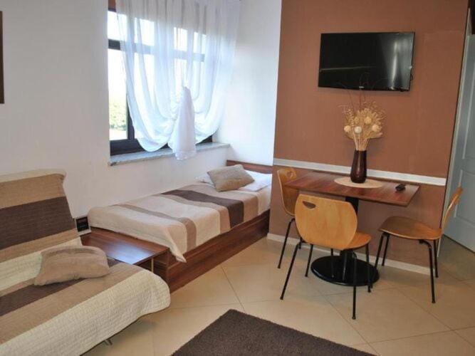 Large Holiday Villa With Swimming Pool, Brenna Exteriör bild