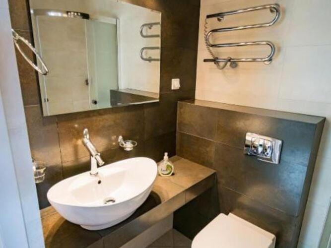Large Holiday Villa With Swimming Pool, Brenna Exteriör bild